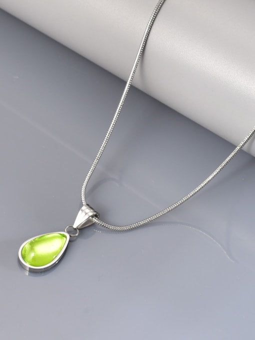 Green Water Drop Pendant Necklace