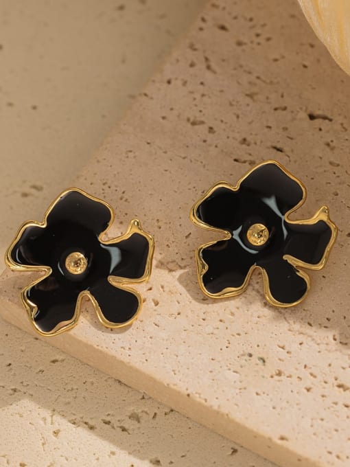 Pink Enamel Heart Stud Earrings for Women | TARA MINI - TARA MINI