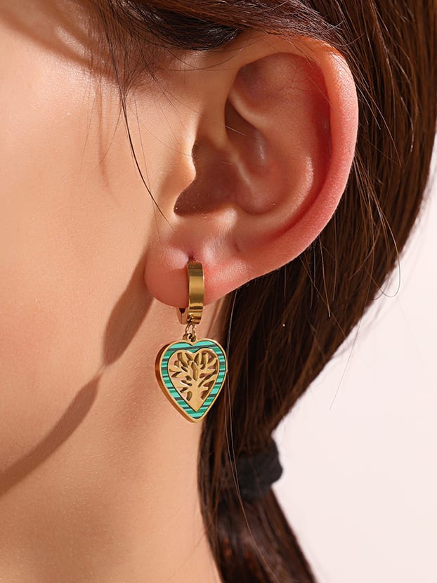 Enamel Heart Minimalist Huggie Earrings for Women | TARA MINI - TARA MINI