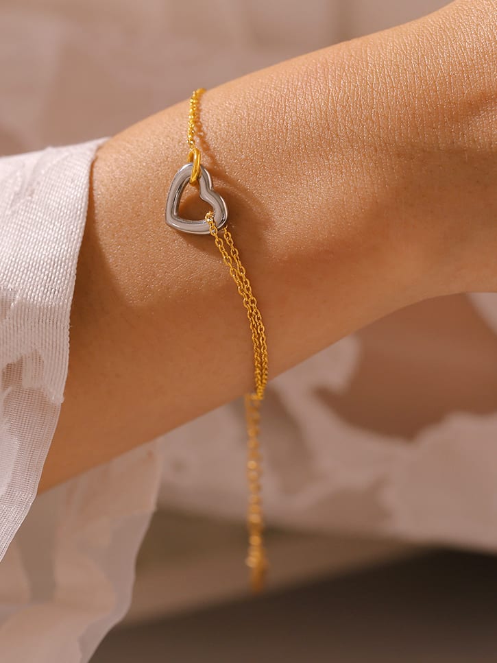 Minimalist Heart Strand Bracelet Gold | TARA MINI - TARA MINI