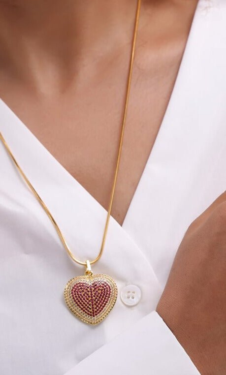 Rhinestone Heart Pendant Necklace Gold | TARA MINI - TARA MINI