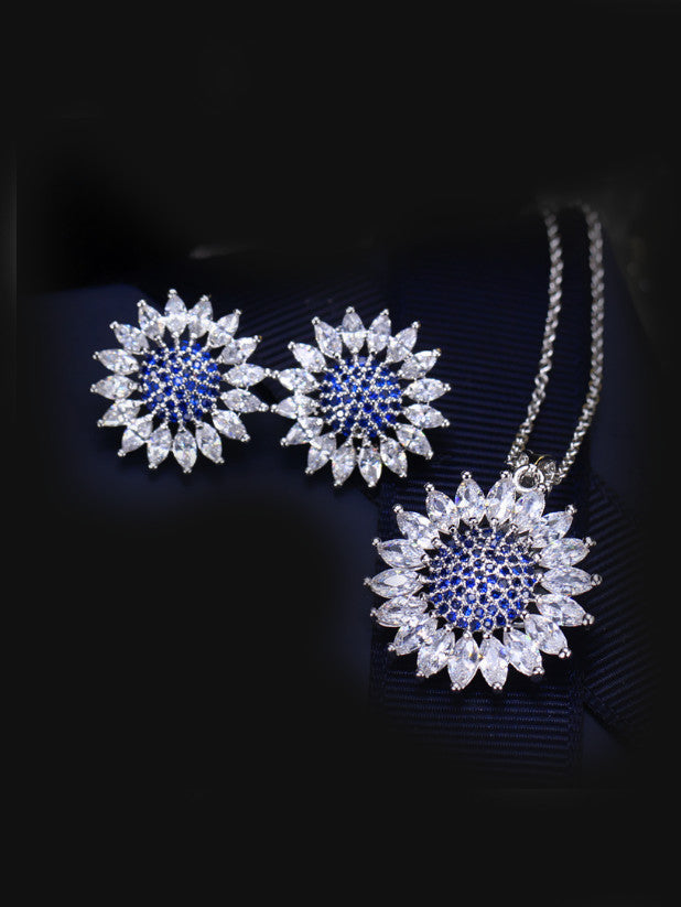 Luxury Shine Cubic Zirconia Sunflower Necklace & Earring 2 Set
