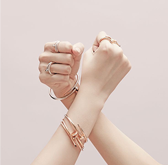 Bracelets ➝