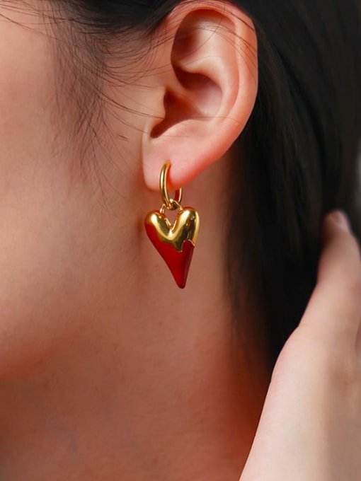 Enamel Heart Huggie Earrings | TARA MINI - TARA MINI
