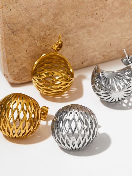 Stainless Steel Geometric Stud Earrings Gold | TARA MINI - TARA MINI